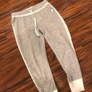 grey abercrombie sweatpants/joggers